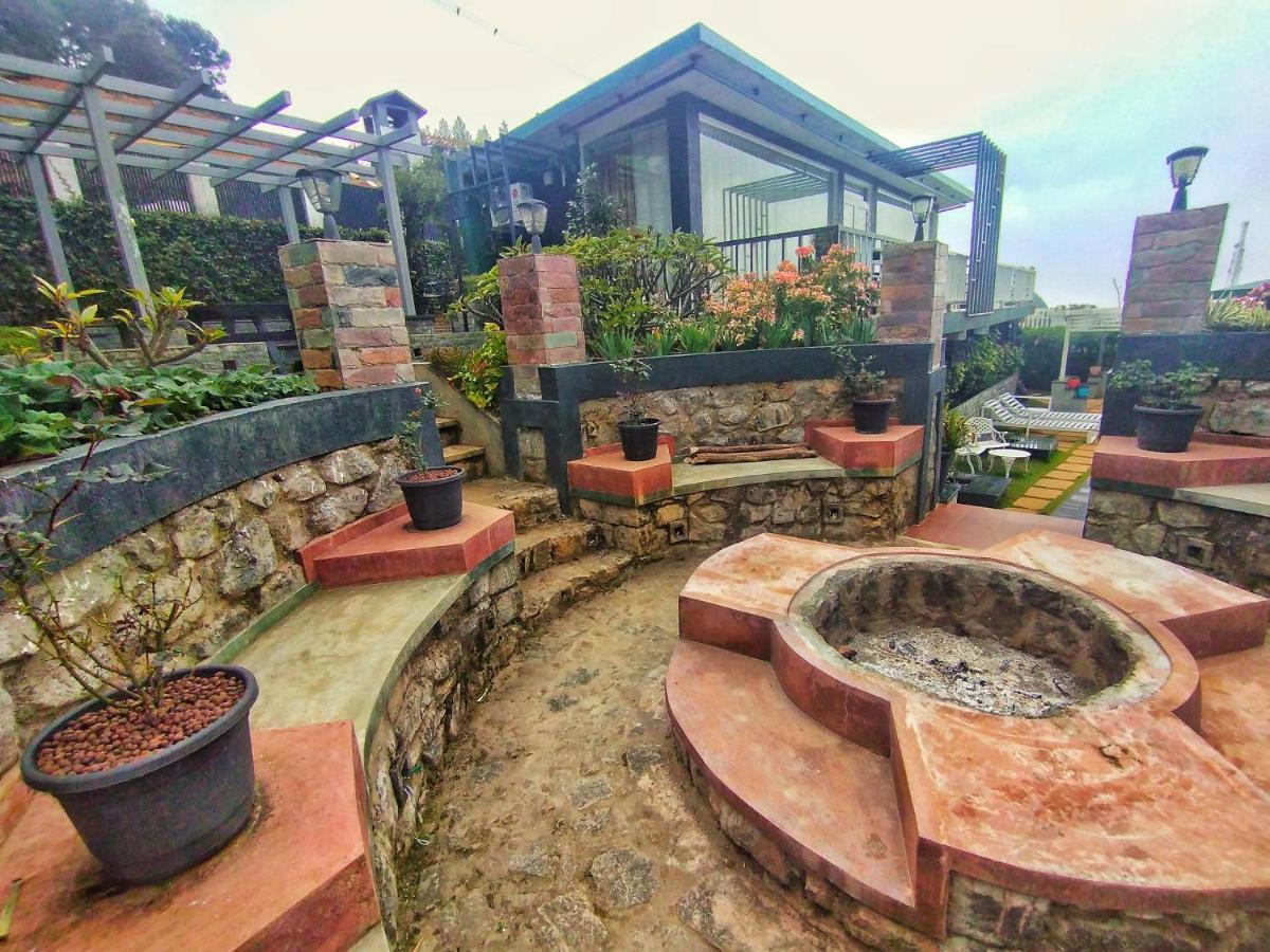 La Niebla Farm Resort Ooty Exteriör bild
